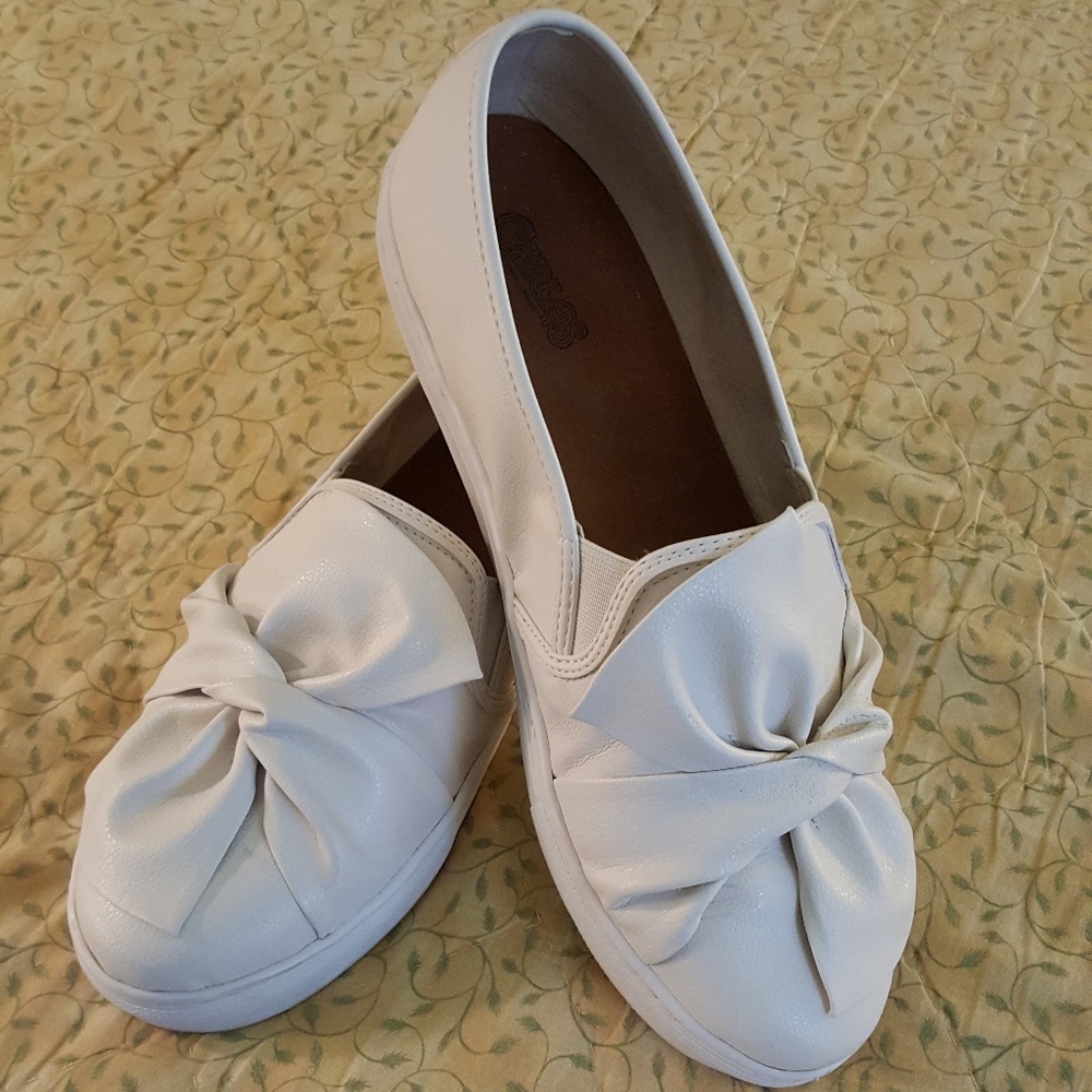Carlos Santana "Allegra" Leather Sneaker Sz 11M